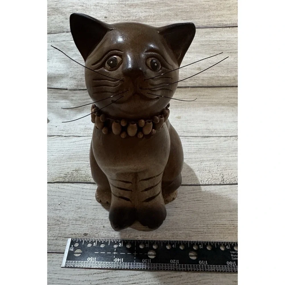 Hand Carved Wooden Kitty Cat Statue Figurine with Beaded Necklace Thailand TubG